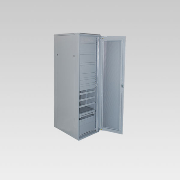 通信機(jī)柜